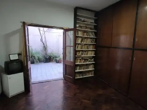 Venta, Departamento, 2 ambientes, Patio, Cochera, Palermo.