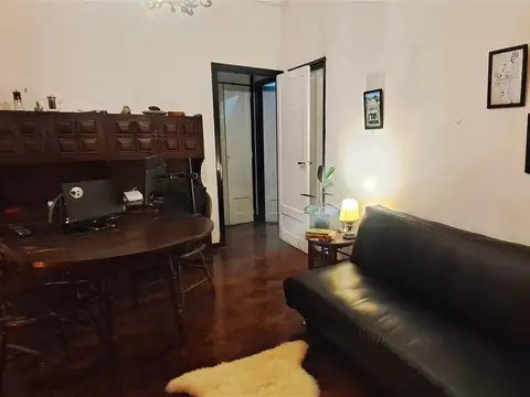 Venta, Departamento, 2 ambientes, Patio, Cochera, Palermo.