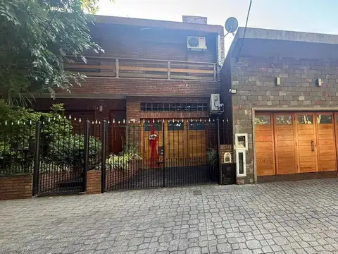 Gral. Carlos Maria De Alvear 1700