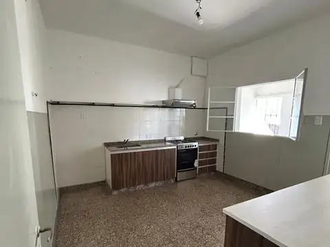 Depto Tipo Casa 3 ambientes con 1 baño