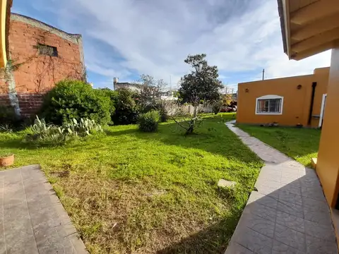 Terreno en Venta 8  mts Frente