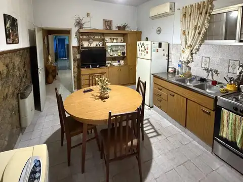 Casa en Venta en Capitán Bermudez, USD 63.000