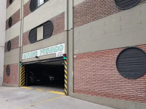 VENTA - 3 COCHERAS - ALTO PALERMO