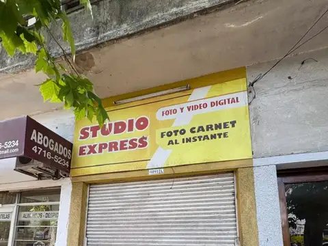 Local - Alquiler - Argentina, Tres de Febrero - Alberdi 4891