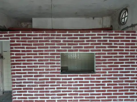 ALQUILER LOCAL EN ISIDRO CASANOVA