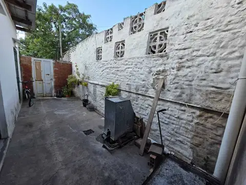 Venta PH 2 ambientes en Villa Tesei – Permuta