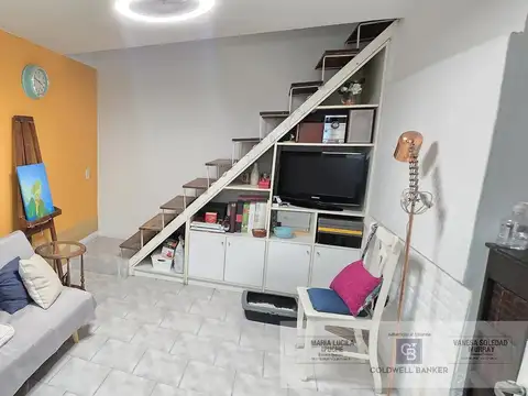 Depto Tipo Casa en Venta de 2 ambientes
