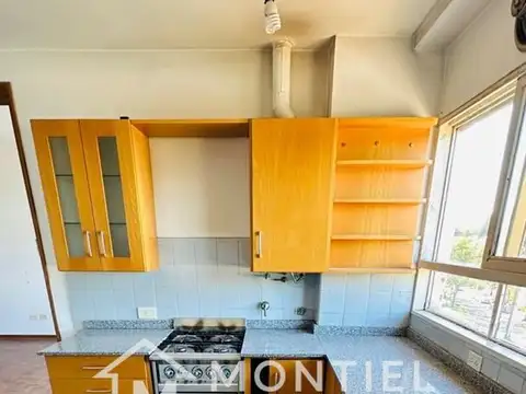 Departamento  en Venta en Ciudad Jardin, Tres de Febrero, G.B.A. Zona Oeste
