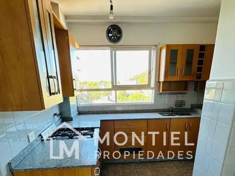Departamento en Venta en Ciudad Jardin del Palomar, USD 110.000