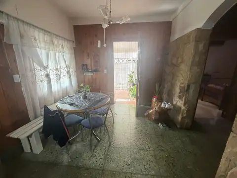 Casa en Venta en Caseros, USD 73.000
