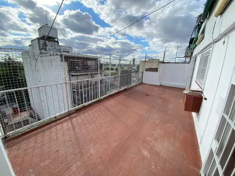 Joaquín V. González 500