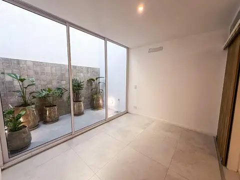 Depto Tipo Casa 3 ambientes con 2 baños