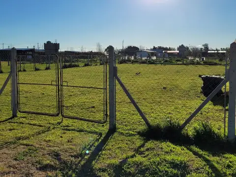 Lote en venta- Rincón de Gómez