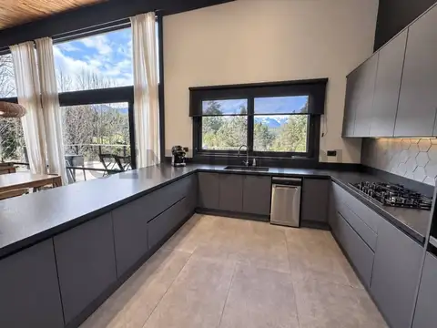 Venta casa Villa La Angostura