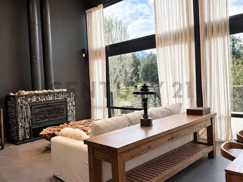 Casa en Venta en Villa la Angostura, USD 900.000