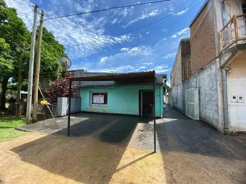Venta de Casa 3 Dormitorios con Departamento Independiente, Posadas