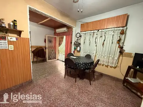 Depto Tipo Casa en Venta de 5 ambientes