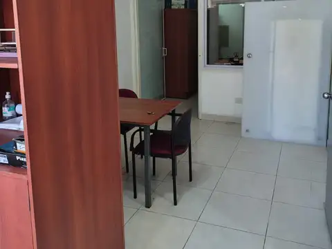 Galpon en Alquiler en Burzaco, $ 1.800.000