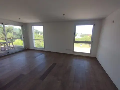 Los Cayos Housing Club