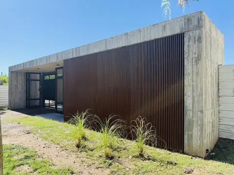 Los Cayos Housing Club
