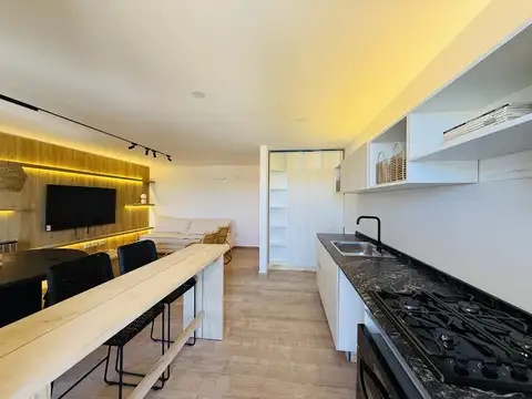 Los Cayos Housing Club