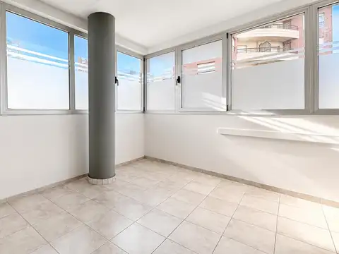 Oficina en Alquiler en Chauvin, $ 1.300.000