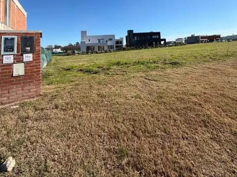 Lote en Venta B° VILLAGE PLAZA