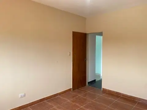 Departamento en Alquiler en San Justo, $ 111.111
