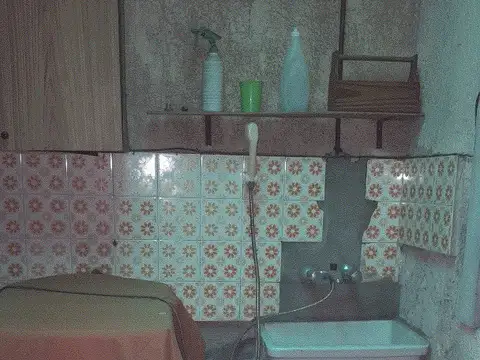 Depto Tipo Casa 4 ambientes con 1 baño