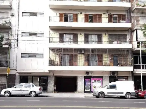 Contrafrente vista abierta - bajas expensas - No mascotas.