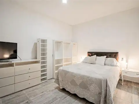 Depto Tipo Casa en Venta de 5 ambientes