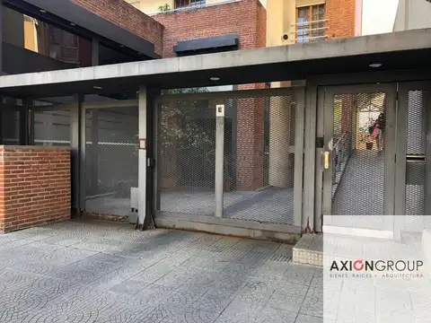 13 E/ 43 y Plaza Paso-Cochera en alquiler 100