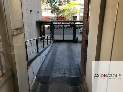 13 E/ 43 y Pza Paso-Cochera en alquiler