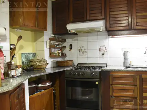 Local en Venta 89 años