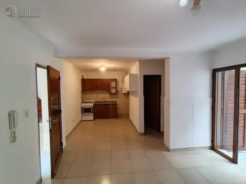 Departamento en Alquiler en Godoy Cruz, $ 450.000