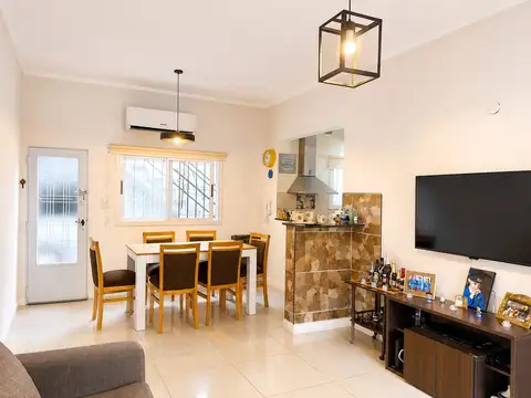 Casa en Venta en Banfield, USD 114.999
