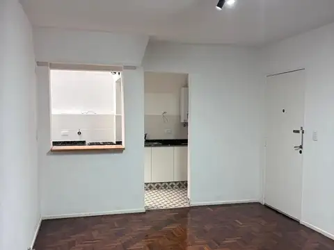 Departamento 2 amb en Excelente Zona de Villa Uquiza!!