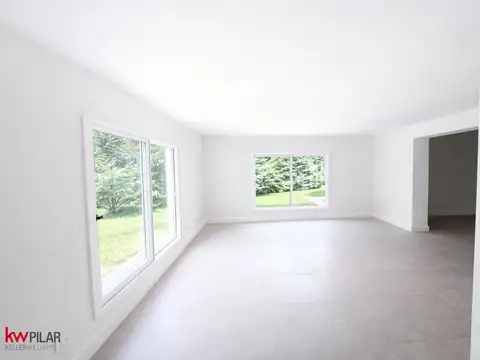 Casa 5 ambientes con 3 baños