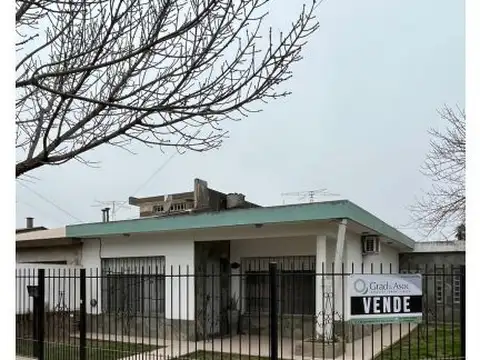 Lamadrid 108
