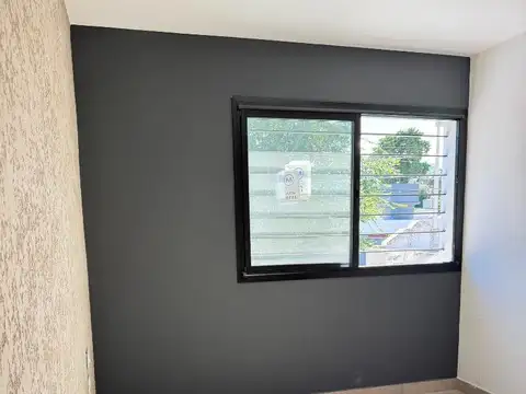 Miguel Vera 7833