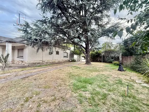 Casa en Venta en Moron Sur, USD 390.000