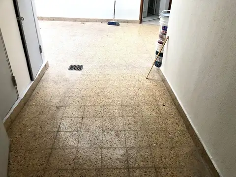 Depto Tipo Casa en Alquiler de 3 ambientes