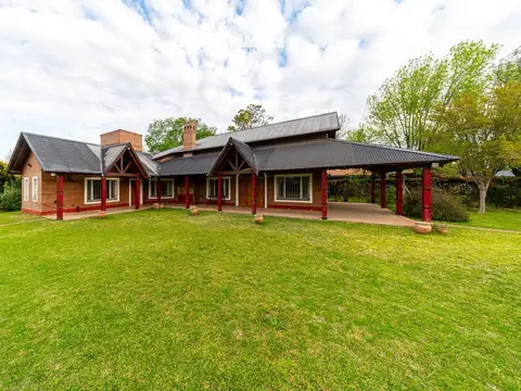 Casa en Venta al Oeste