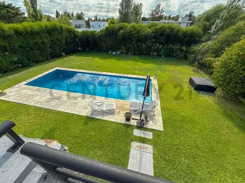 Casa en Venta de 4 dormitorios