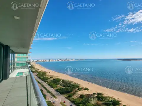 Piso Alto en Venetian Luxury Tower, 3 Suites, vista extraordinaria al mar