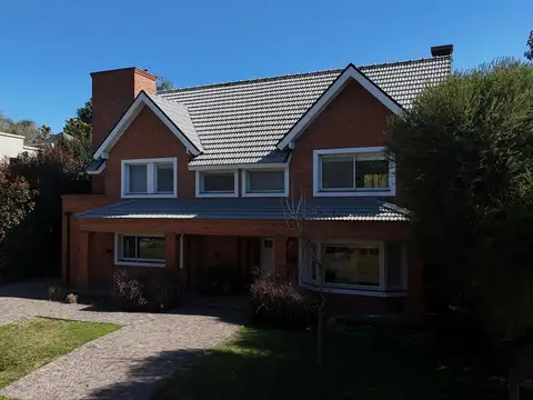 Casa en Venta de 4 dormitorios