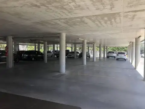 Oficina en Alquiler en San Isidro, $ 470