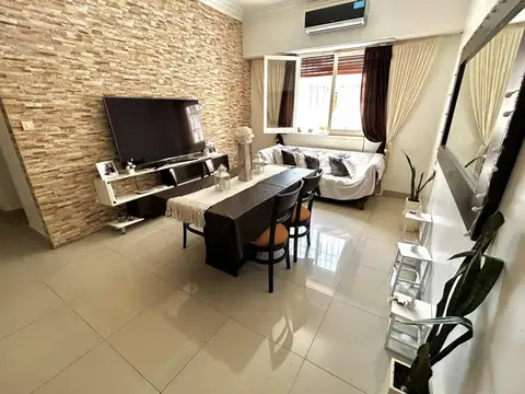 VENTA DPTO 3 AMB ESCRITORIO PEQUEÑO PATIO PATERNAL
