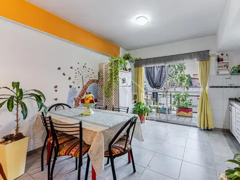 Excelente 2 amb + balcón  - Le Brique Propiedades -