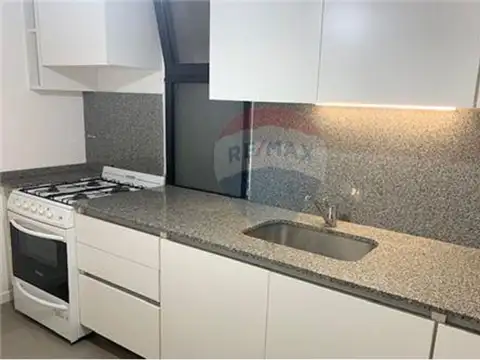 Departamento en Alquiler con 1 cocheras